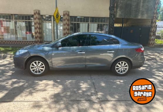 Autos - Renault Fluence 2.0 2011 Nafta 197000Km - En Venta