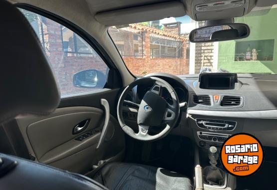 Autos - Renault Fluence 2.0 2011 Nafta 197000Km - En Venta