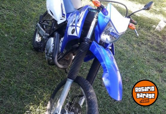Motos - Yamaha XTZ 250 LANDER 2013 Nafta 17000Km - En Venta