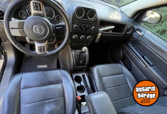 Camionetas - Jeep COMPASS LIMITED 2013 Nafta 98000Km - En Venta