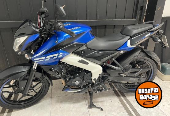 Motos - Bajaj Rouser ns 200 wave 2023 Nafta 11000Km - En Venta