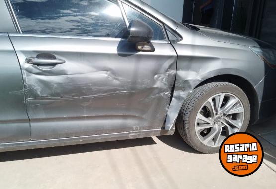 Autos - Citroen C4 Lounge 2016 Nafta 140000Km - En Venta