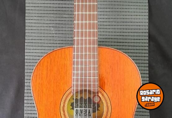 Instrumentos Musicales - GUITARRA ROMANTICA - En Venta