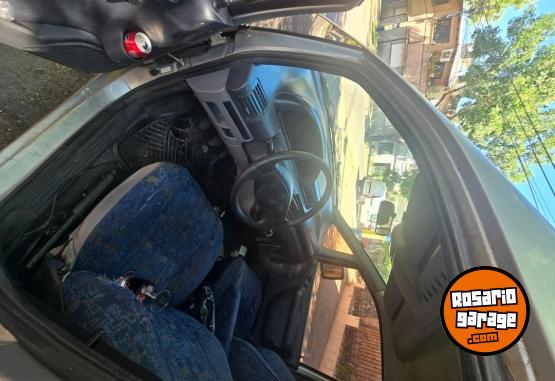 Utilitarios - Peugeot Expert 2001 Diesel 111111Km - En Venta