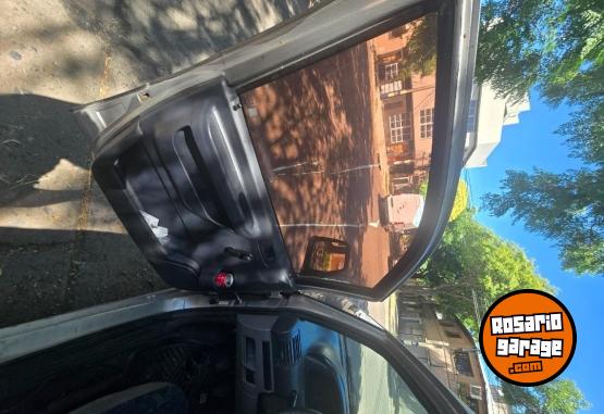 Utilitarios - Peugeot Expert 2001 Diesel 111111Km - En Venta