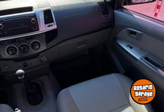 Camionetas - Toyota Hilux 2014 Diesel 73000Km - En Venta