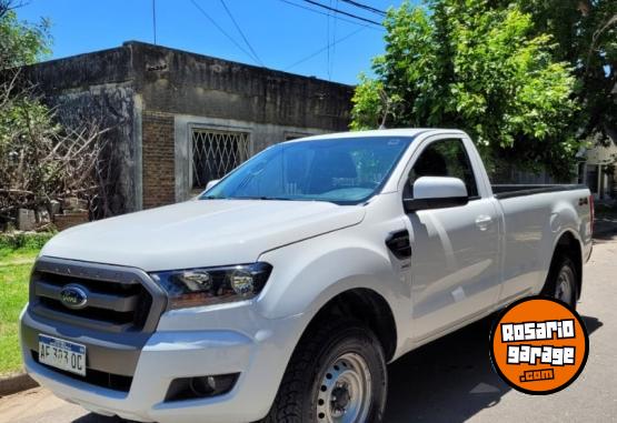 Camionetas - Ford Ranger cabina simple 4x4 2022 Diesel 27000Km - En Venta