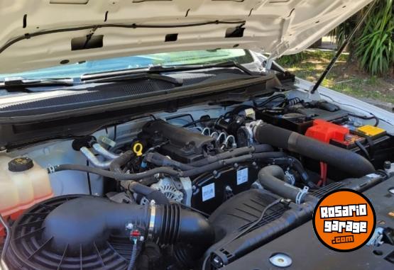 Camionetas - Ford Ranger cabina simple 4x4 2022 Diesel 27000Km - En Venta