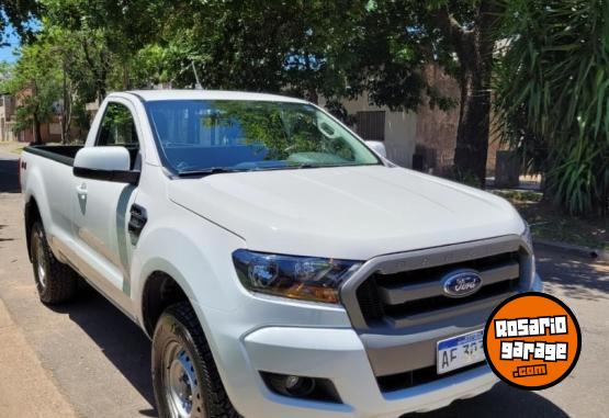 Camionetas - Ford Ranger cabina simple 4x4 2022 Diesel 27000Km - En Venta