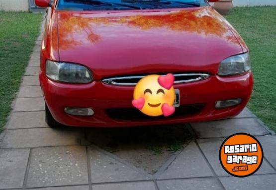 Autos - Ford Escort 1999 Nafta 260000Km - En Venta