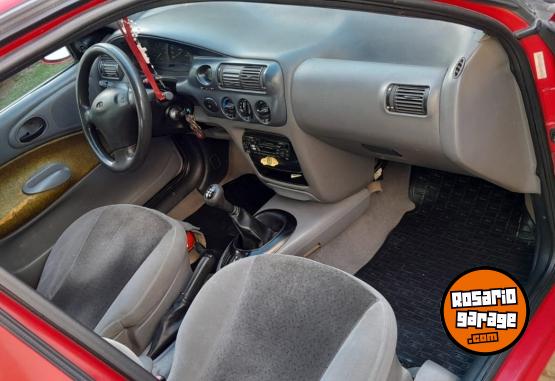 Autos - Ford Escort 1999 Nafta 260000Km - En Venta