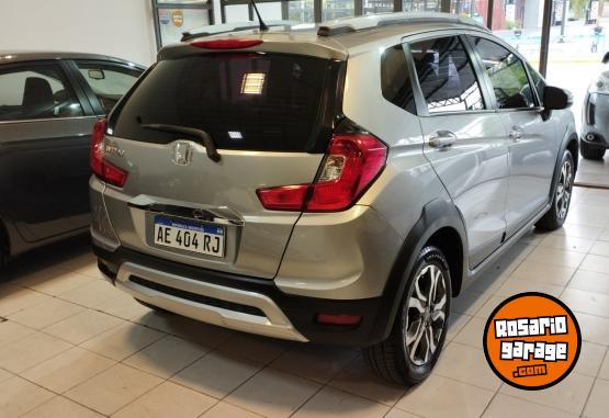 Autos - Honda WRV 2020 Nafta 70000Km - En Venta