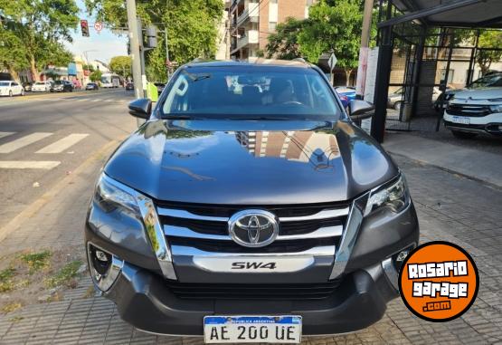 Camionetas - Toyota SW4 2.8 Srx 2020 Diesel  - En Venta