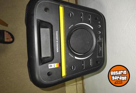 Electrónica - Parlante Bluetooth Thonet and Vander - En Venta