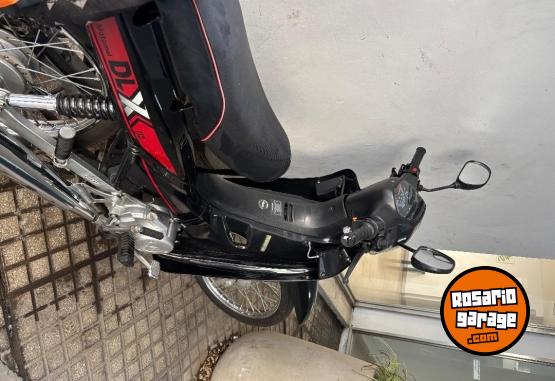 Motos - Motomel Dlx deluxe 2023 Nafta 2800Km - En Venta