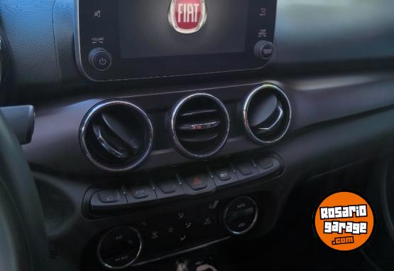 Autos - Fiat Cronos precisin 1.8 2020 Nafta 150000Km - En Venta