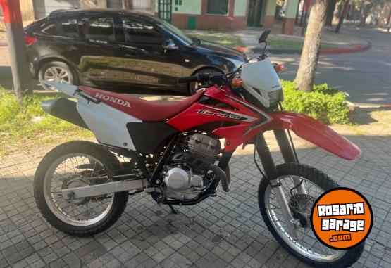 Motos - Honda 250 2015 Nafta 15000Km - En Venta