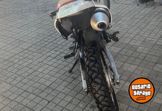 Motos - Honda 250 2015 Nafta 15000Km - En Venta