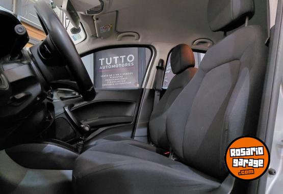 Autos - Fiat Cronos drive 2022 GNC 68900Km - En Venta