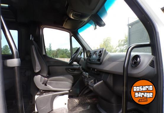 Utilitarios - Mercedes Benz sprinter 516 cdi midibus 2023 Diesel 93000Km - En Venta