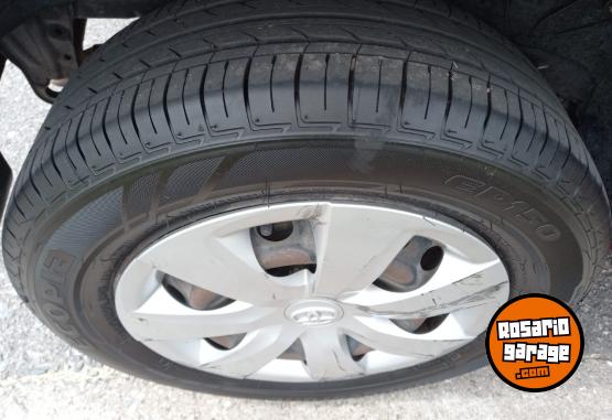 Autos - Toyota ETIOS XS 2016 Nafta 120000Km - En Venta