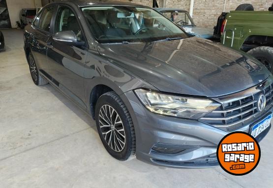 Autos - Volkswagen Vento 2019 Nafta 60000Km - En Venta