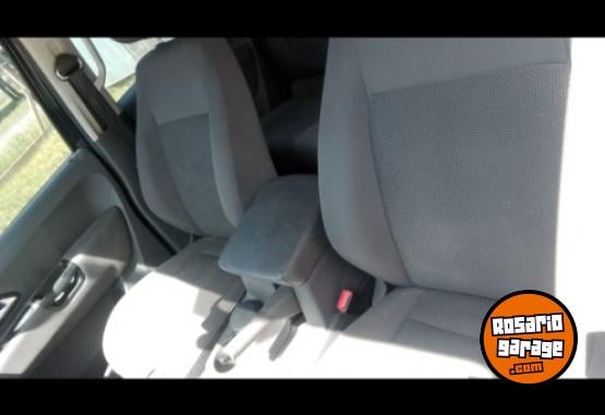 Camionetas - Volkswagen Amarok 2015 Diesel 200000Km - En Venta