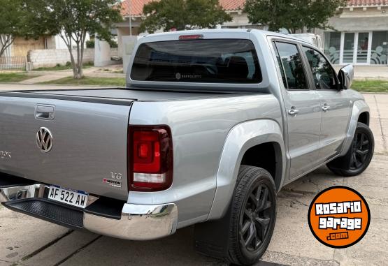 Camionetas - Volkswagen Amarok v6 highline 2022 Diesel 87000Km - En Venta