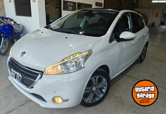 Autos - Peugeot 208 Feline 2013 Nafta 120000Km - En Venta