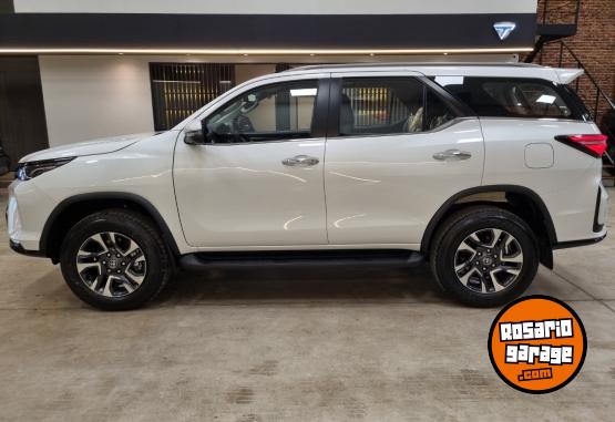 Camionetas - Toyota SW4 SRX 2.8L 4X4 AT 2025 Diesel 0Km - En Venta