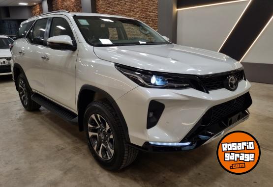 Camionetas - Toyota SW4 SRX 2.8L 4X4 AT 2025 Diesel 0Km - En Venta