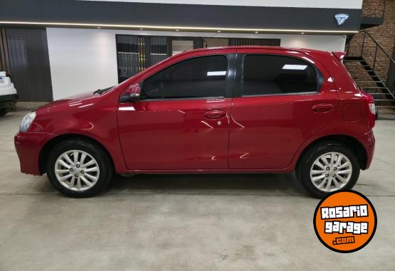 Autos - Toyota TOYOTA ETIOS XLS 1.5L 5P 2014 Nafta 170000Km - En Venta