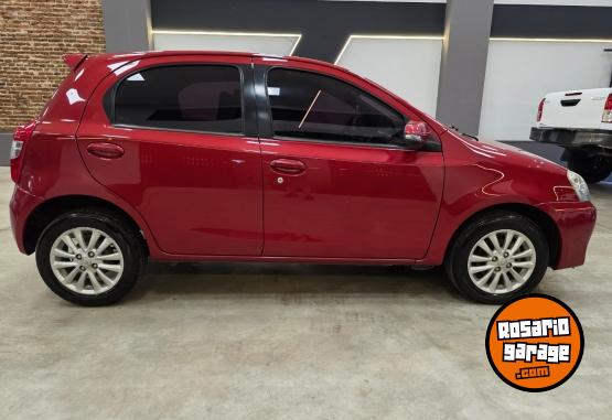 Autos - Toyota TOYOTA ETIOS XLS 1.5L 5P 2014 Nafta 170000Km - En Venta
