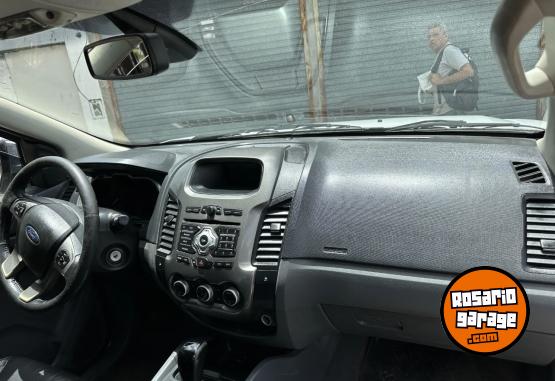 Camionetas - Ford Ranger 2013 Diesel 5000Km - En Venta