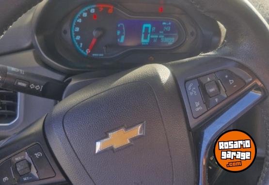 Autos - Chevrolet ONiX 2018 Nafta 100000Km - En Venta