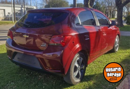 Autos - Chevrolet ONiX 2018 Nafta 100000Km - En Venta
