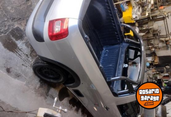 Utilitarios - Volkswagen Saveiro 2011 Nafta 111111Km - En Venta