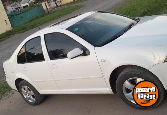 Autos - Volkswagen Bora 2014 GNC 250000Km - En Venta