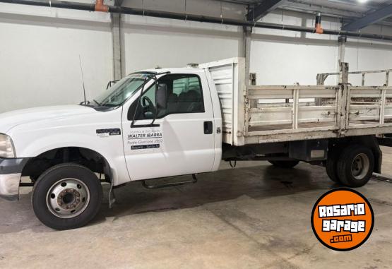 Camiones y Grúas - Ford 4000 - En Venta