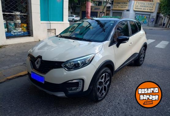 Autos - Renault Captur intens 2019 Nafta 73000Km - En Venta