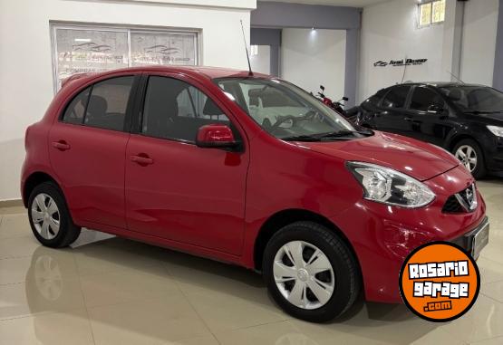 Autos - Nissan March 2016 Nafta 82000Km - En Venta