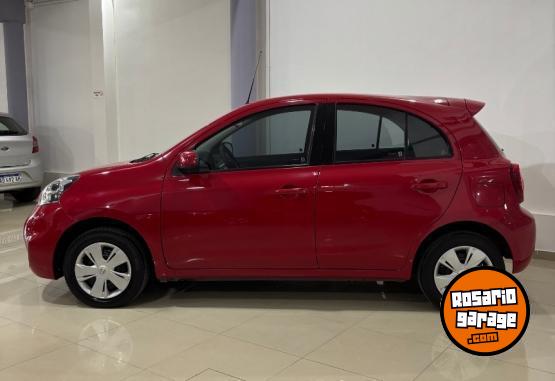 Autos - Nissan March 2016 Nafta 82000Km - En Venta