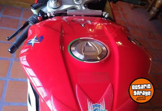 Motos - Otra marca F4 1000 R 2010 Nafta 10500Km - En Venta