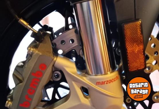 Motos - Otra marca F4 1000 R 2010 Nafta 10500Km - En Venta