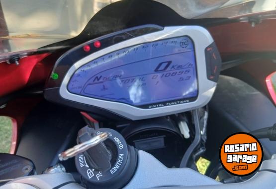 Motos - Otra marca F4 1000 R 2010 Nafta 10500Km - En Venta