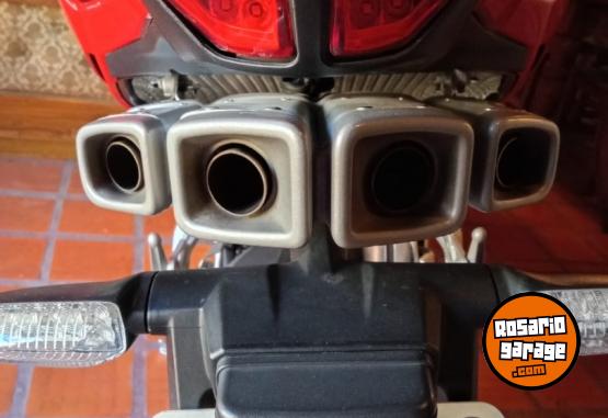 Motos - Otra marca F4 1000 R 2010 Nafta 10500Km - En Venta