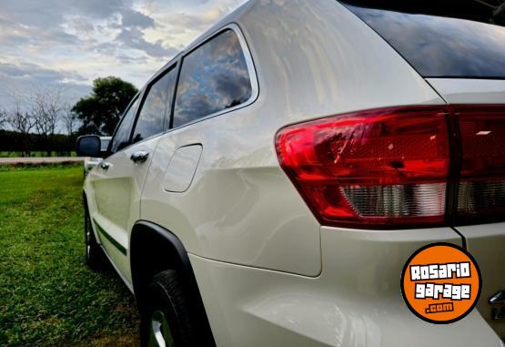 Camionetas - Jeep Grand Cherokee Limited 2012 Nafta 155000Km - En Venta