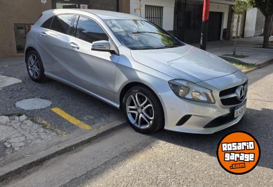 Autos - Mercedes Benz A200 Urban 2016 Nafta 160500Km - En Venta