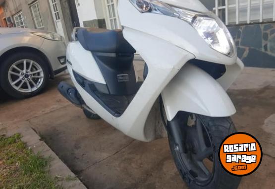Motos - Honda Elite 125cc 2014 Nafta 27800Km - En Venta