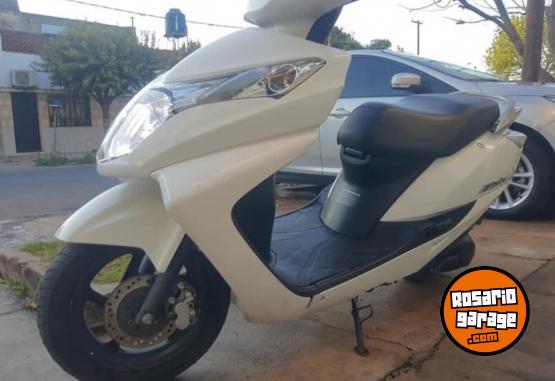 Motos - Honda Elite 125cc 2014 Nafta 27800Km - En Venta